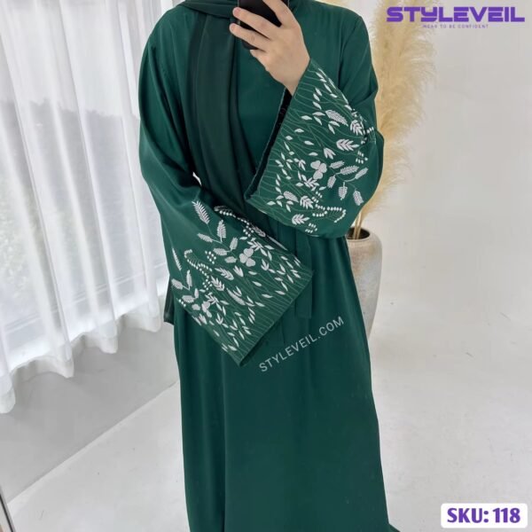 Embroidered Sleeve Abaya – Luxury Dubai Abaya for Modern Women